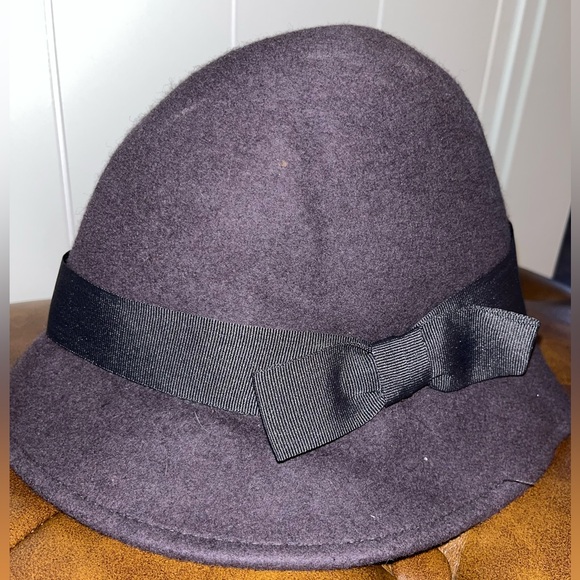 Banana Republic Wool Purple/Gray Cloche Hat With Bow VGUC Size S/M - Picture 2 of 6